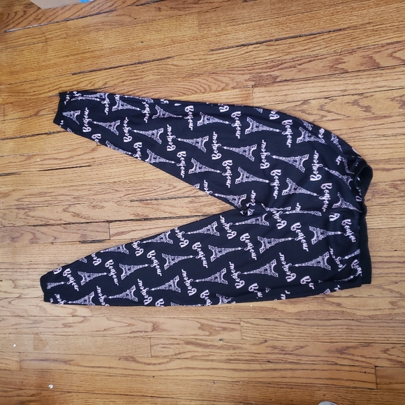 Paris Eiffel Tower pajama pants size small EUC - Picture 6 of 6